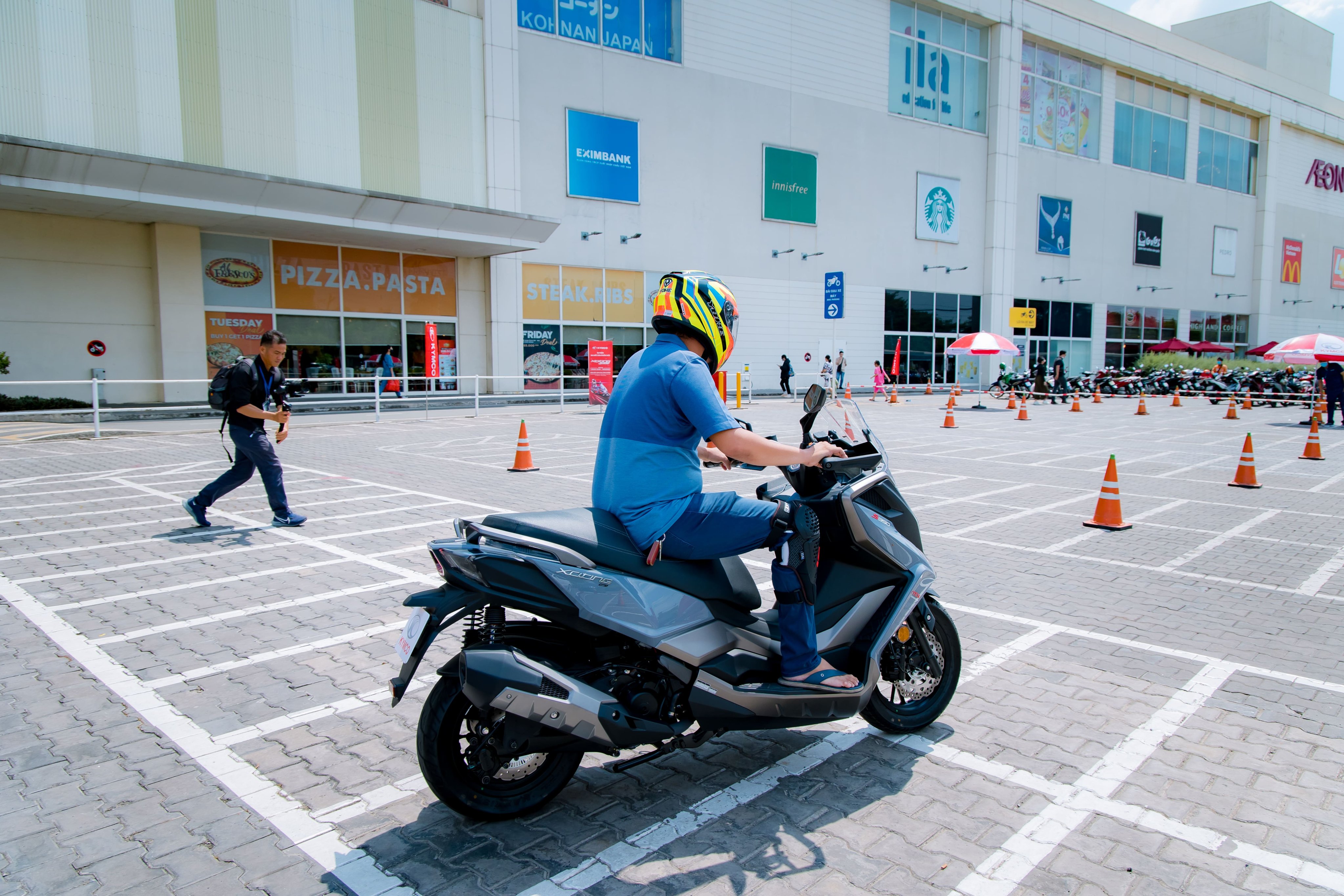 xe phân khối lớn Kymco