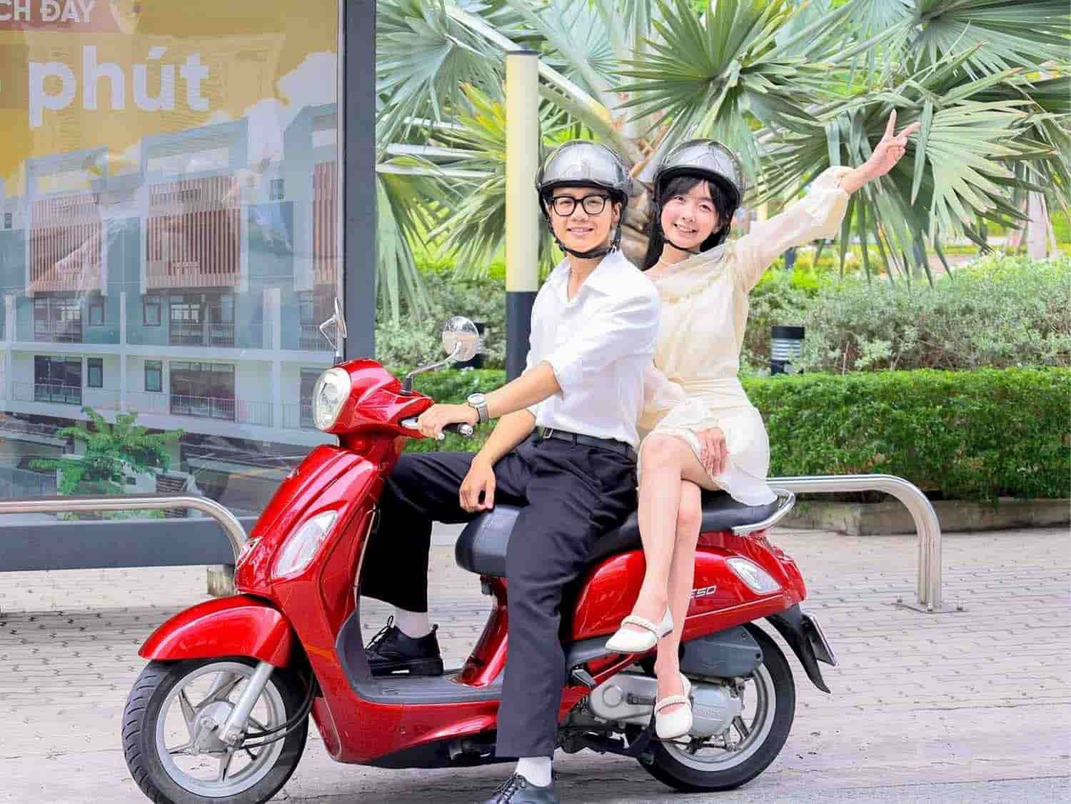 Xe máy 50cc cho học sinh nam giá rẻ sử dụng nguyên liệu xăng