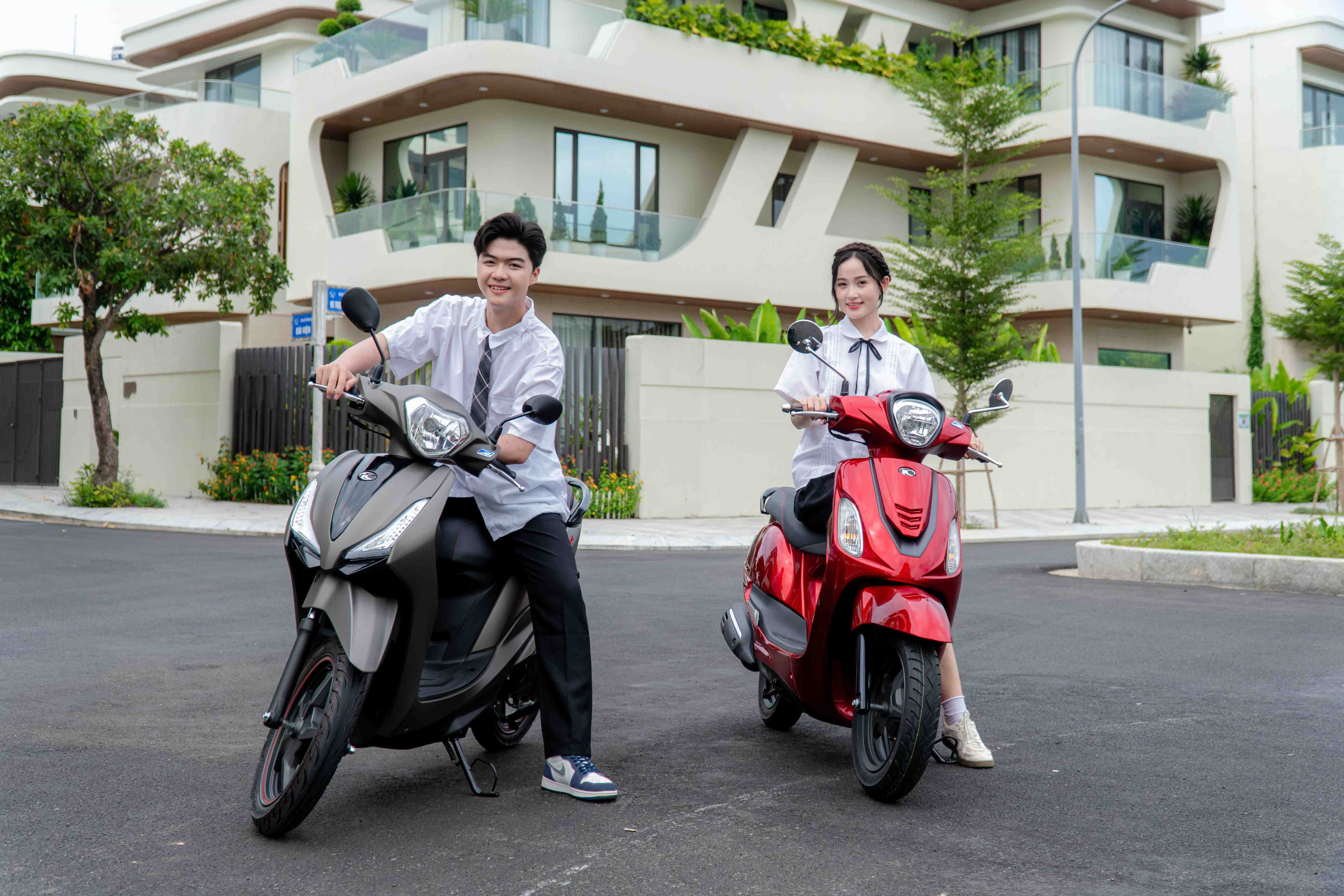 Xe gắn m&aacute;y Like 50fi v&agrave; Hernosa 50fi