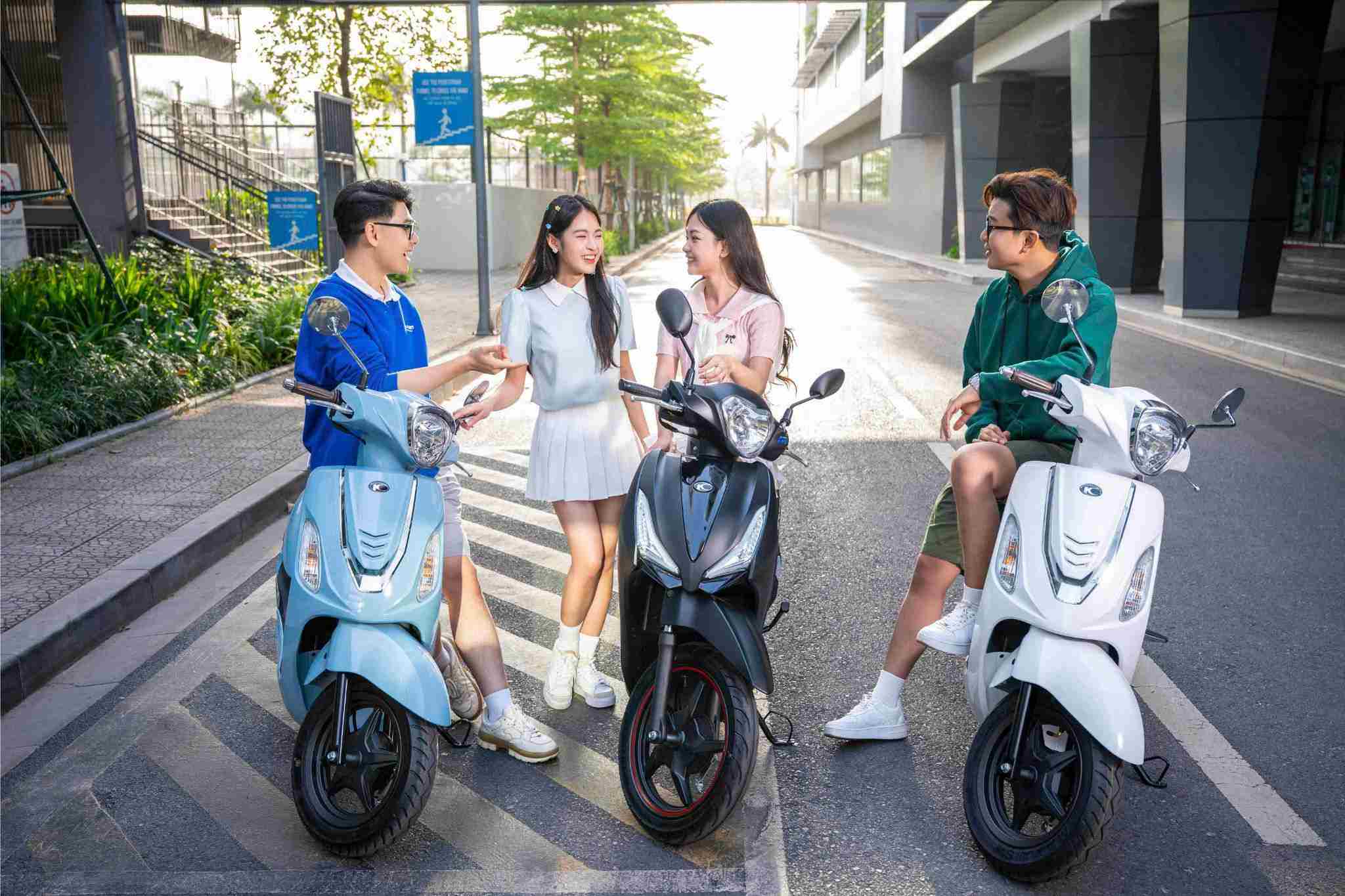 Xe m&aacute;y xăng 50cc động cơ phun xăng điện tử Fi