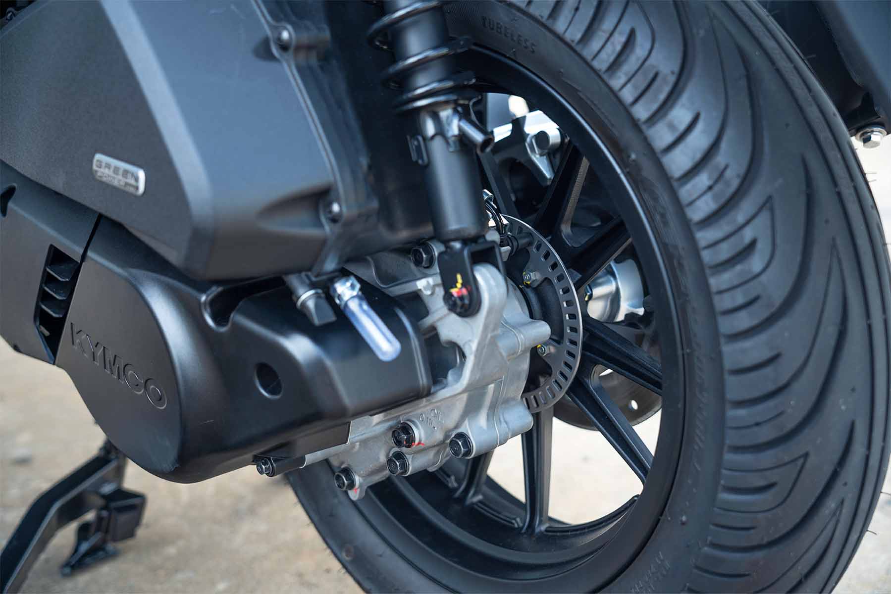 ABS 2 kênh, TCS của Sky Town 150cc